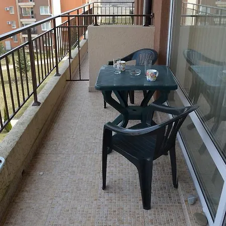 Apartment Bratanov Studio In Fort Noks Orchid Slantschew brjag